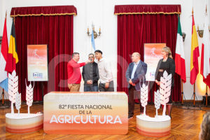 Esperanza presentó la 82° Fiesta Nacional de la Agricultura